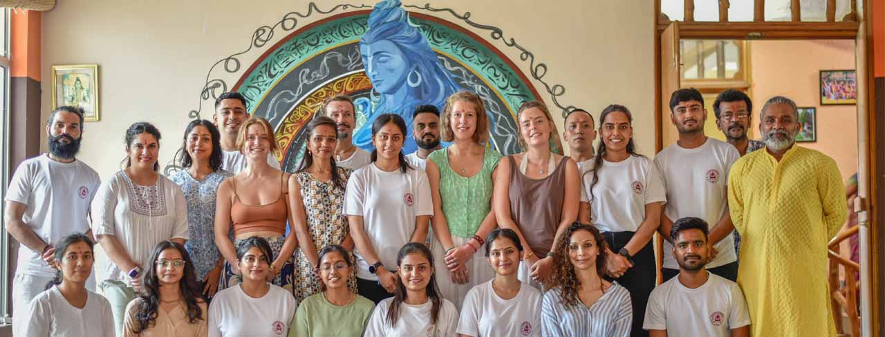 100 hour yoga teacher training india